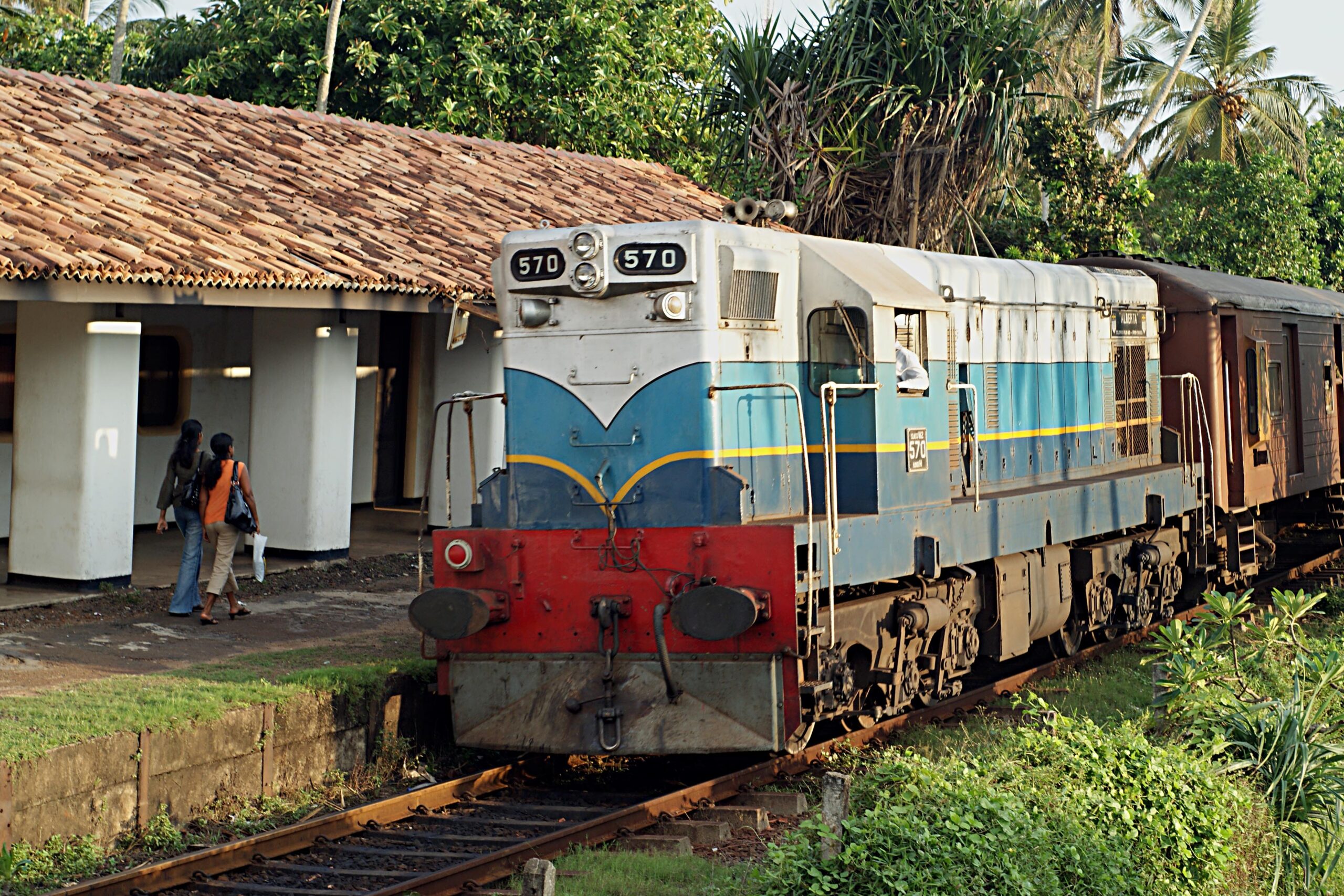 LOCOMOTIVE இயந்திர பொறியியலாளர்கள் சங்கம் பணிப்புறக்கணிப்பில்