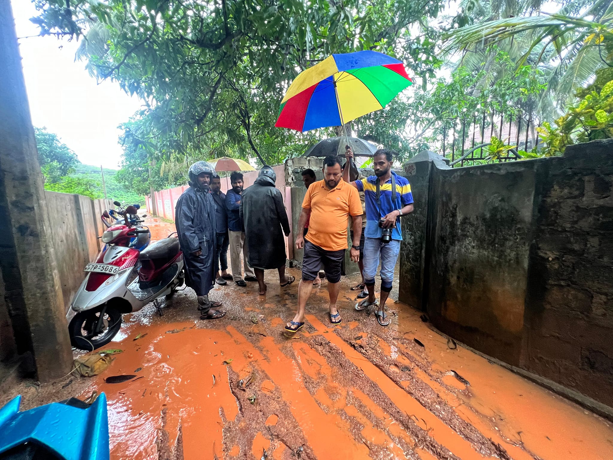 உணவுகளை வழங்க நடவடிக்கையை முன்னெடுங்கள்