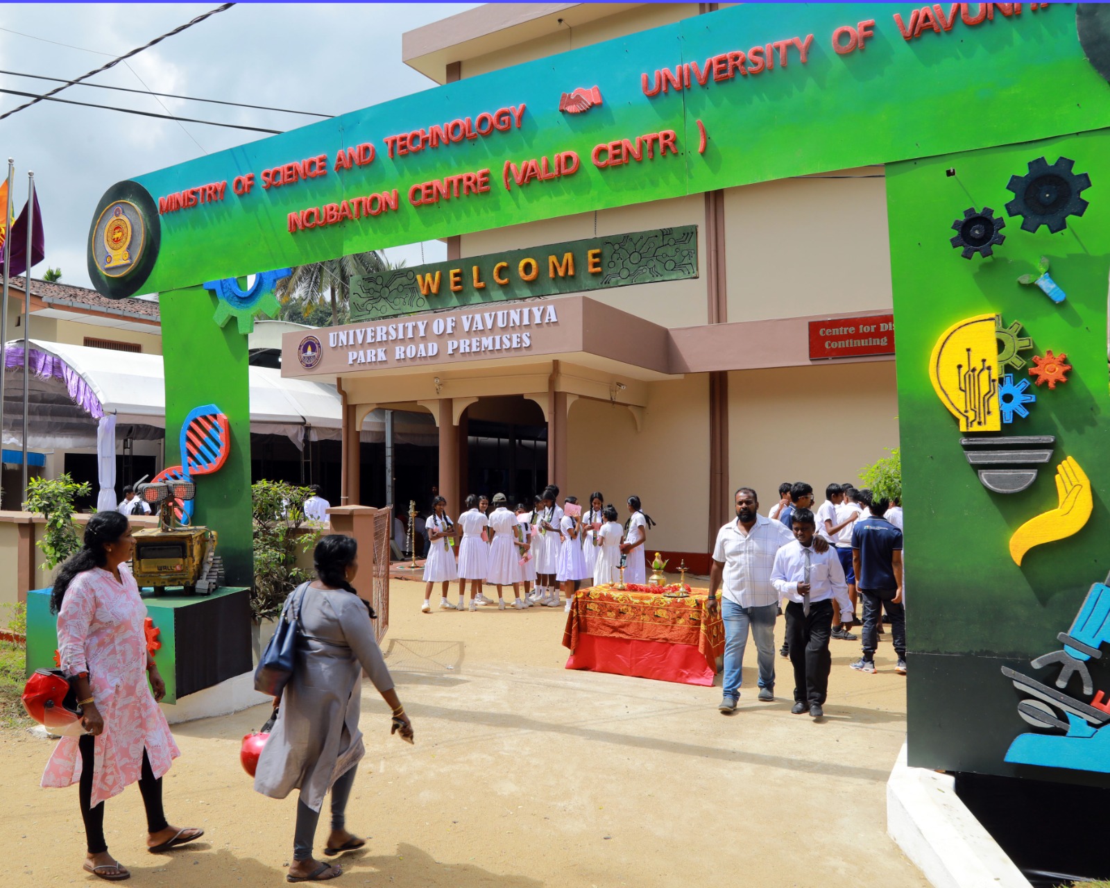 அறிவியல் மற்றும் தொழில்நுட்ப அமைச்சின் ஆரம்ப தொழில்நுட்ப சேவைகள் மற்றும் ஆதரவு மையம் வவுனியா பல்கலைக்கழக வளாகத்தில் திறந்து வைக்கப்பட்டது