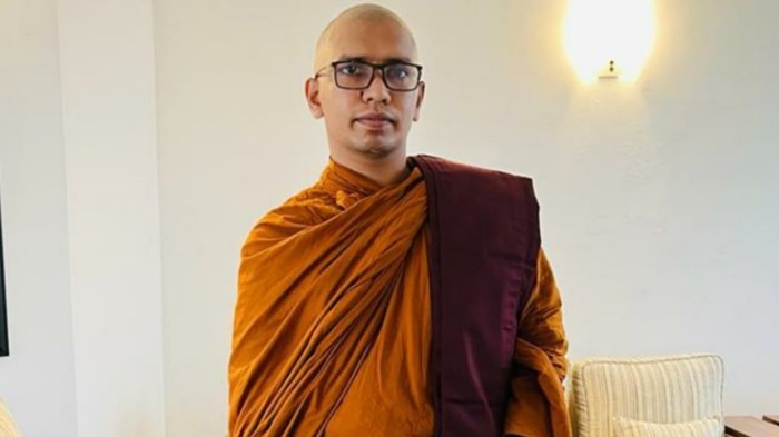 விளக்கமறியலில் வைக்கப்பட்டிருந்தபலாங்கொட கஸ்ஸப தேரர் வைத்தியசாலையில் அனுமதி