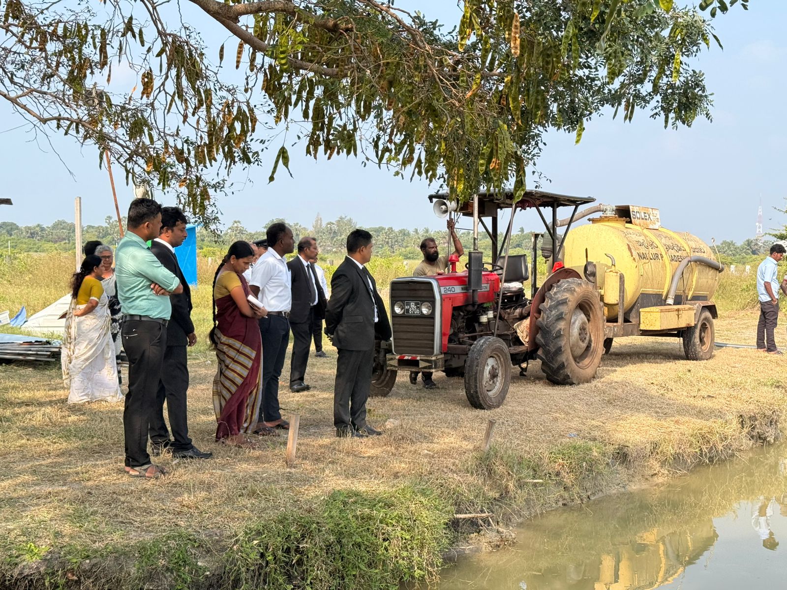 செம்மணி மனித புதைகுழியில் தேங்கி நின்ற மழை நீர் வெளியேற்றம்