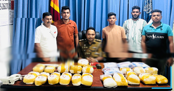 50 கோடி ரூபாவிற்கும் அதிக பெறுமதியுடைய போதைப்பொருள் கைதுப்பாக்கிகளுடன் நால்வர் கைது