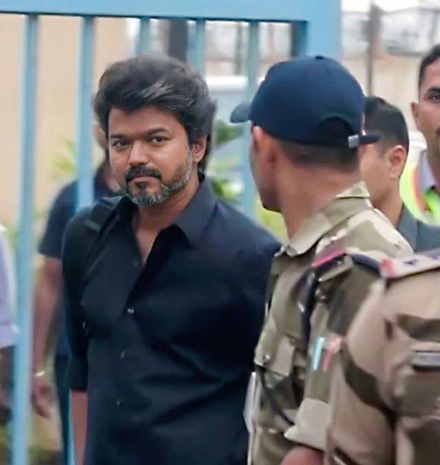 கரூர் கூட்ட நெரிசல் வழக்கு ; சி.பி.ஐ. விசாரணைக்காக டெல்லியில் ஆஜராகும் விஜய்