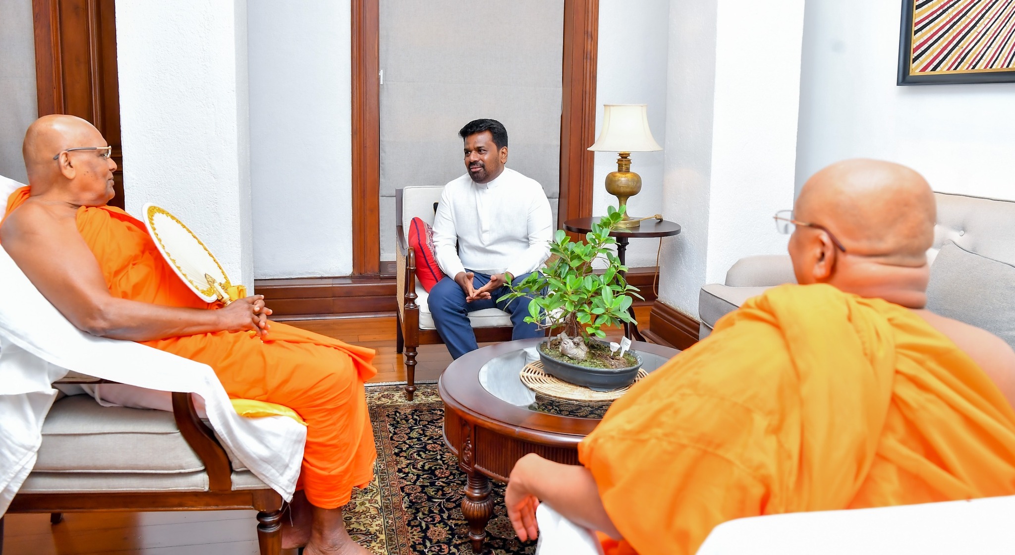 வண, இத்தேபானே தம்மாலங்கார தேரர் ஜனாதிபதியை சந்தித்தார்