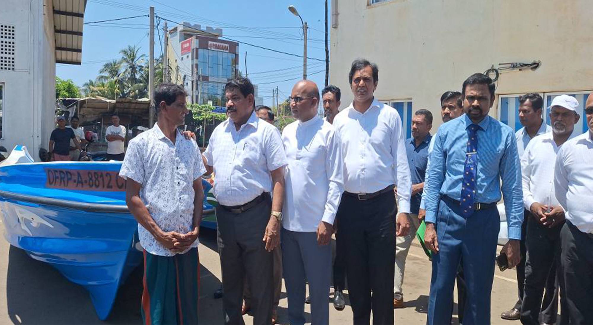திட்வா புயலால் பாதிக்கப்பட்ட சிலாபம் மீனவ சமூகத்தினருக்கு புதிய படகுகள் மற்றும் வலைகள்