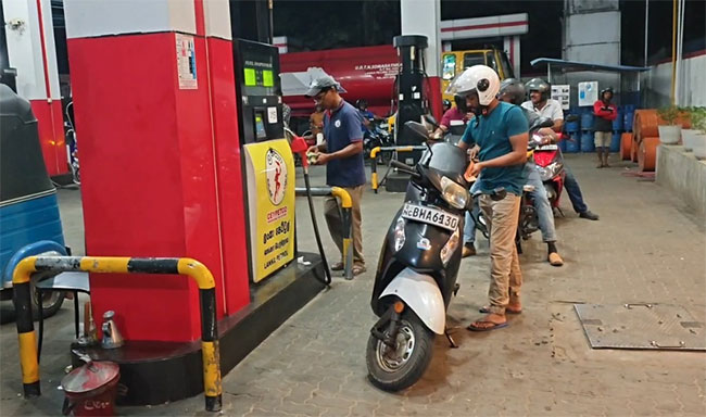 இன்று ஒற்றை மற்றும் இரட்டை இலக்க வாகனங்கள் இரண்டிற்கும் எரிபொருள்
