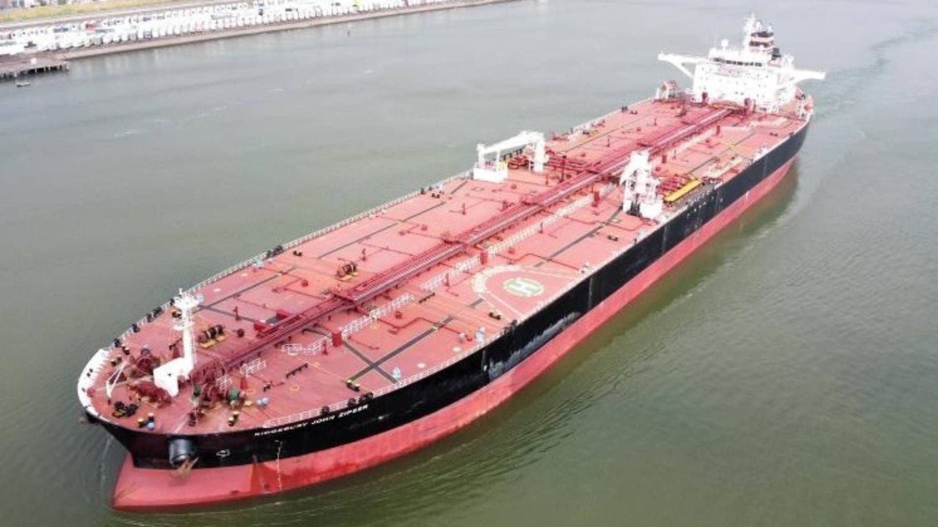 ஹோர்மூஸ் நீரிணையில் சிக்கிய மலேசிய கப்பலுக்கு பாதுகாப்பான பயணம் அனுமதி