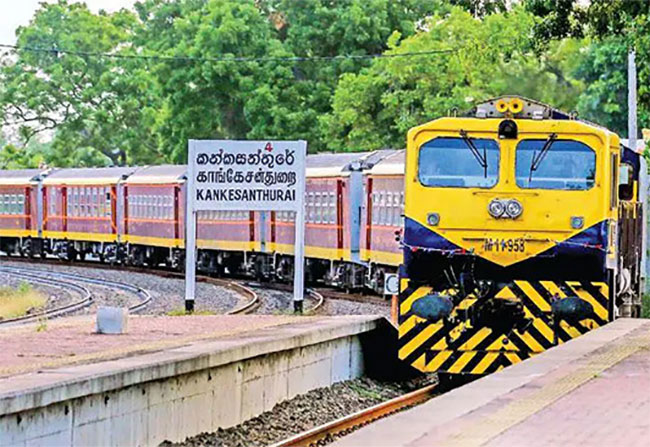 யாழ் தேவி ரயில் சேவை இன்று முதல் மீண்டும் ஆரம்பம் யாழ் தேவி ரயில் சேவை இன்று முதல் மீண்டும் ஆரம்பம்