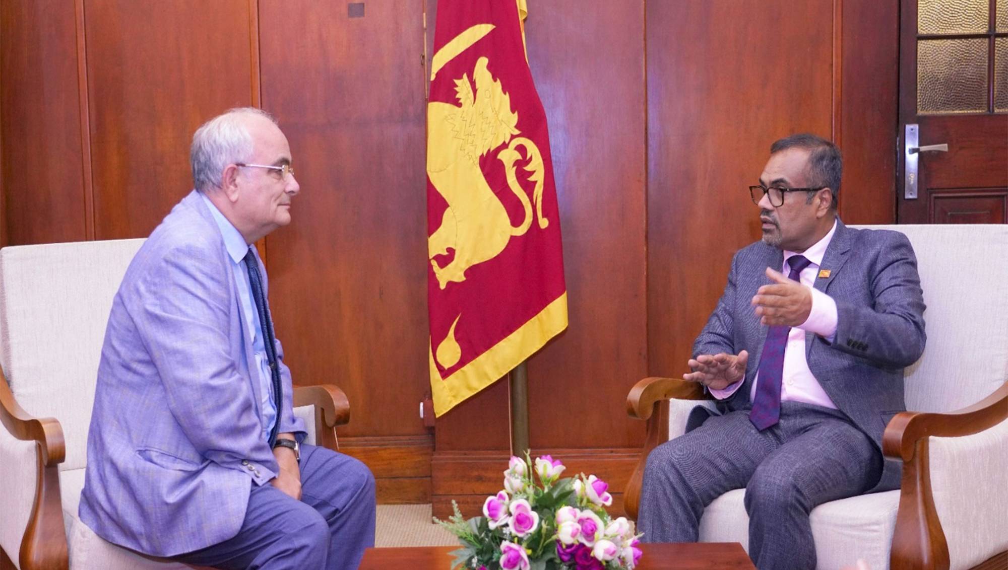 ரஷ்ய தூதுவருக்கும் நிதி பிரதி அமைச்சருக்கும் இடையிலான விசேட சந்திப்பு