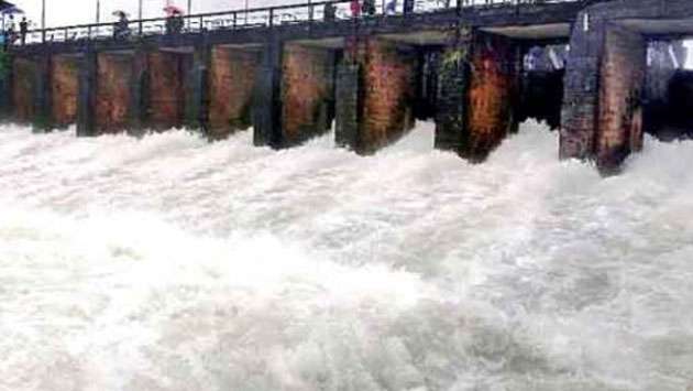 21 பெரிய நீர்த்தேக்கங்களின் வான் கதவுகள் திறப்பு -தாழ்வான மற்றும் ஆற்றங்கரையோரம் வசிப்பவர்களுக்குஎச்சரிக்கை அறிவிப்பு