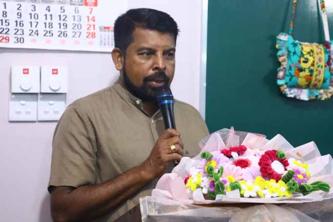 அதிக சம்பளம் பெறும் தொழில்களில் ஆசிரியர் சேவையையும் இடம்பெற வேண்டும் என்பதே அரசாங்கத்தின் நோக்கம் – அமைச்சர் சந்தனா அபயரத்ன தெரிவித்தார்