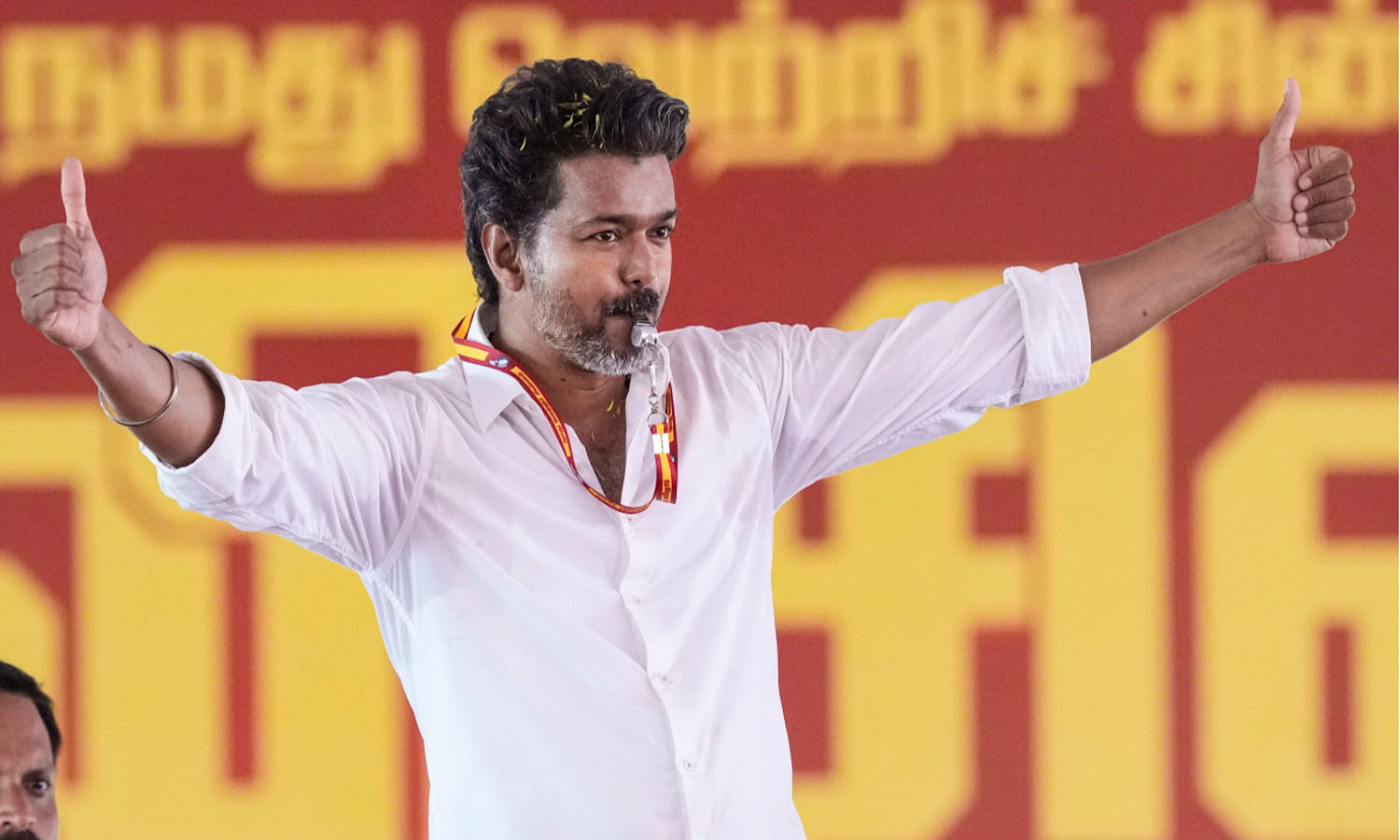 தமிழக சட்டசபைத் தேர்தல் வாக்கு எண்ணிக்கை தொடக்கம் ; தவெக முன்னிலை