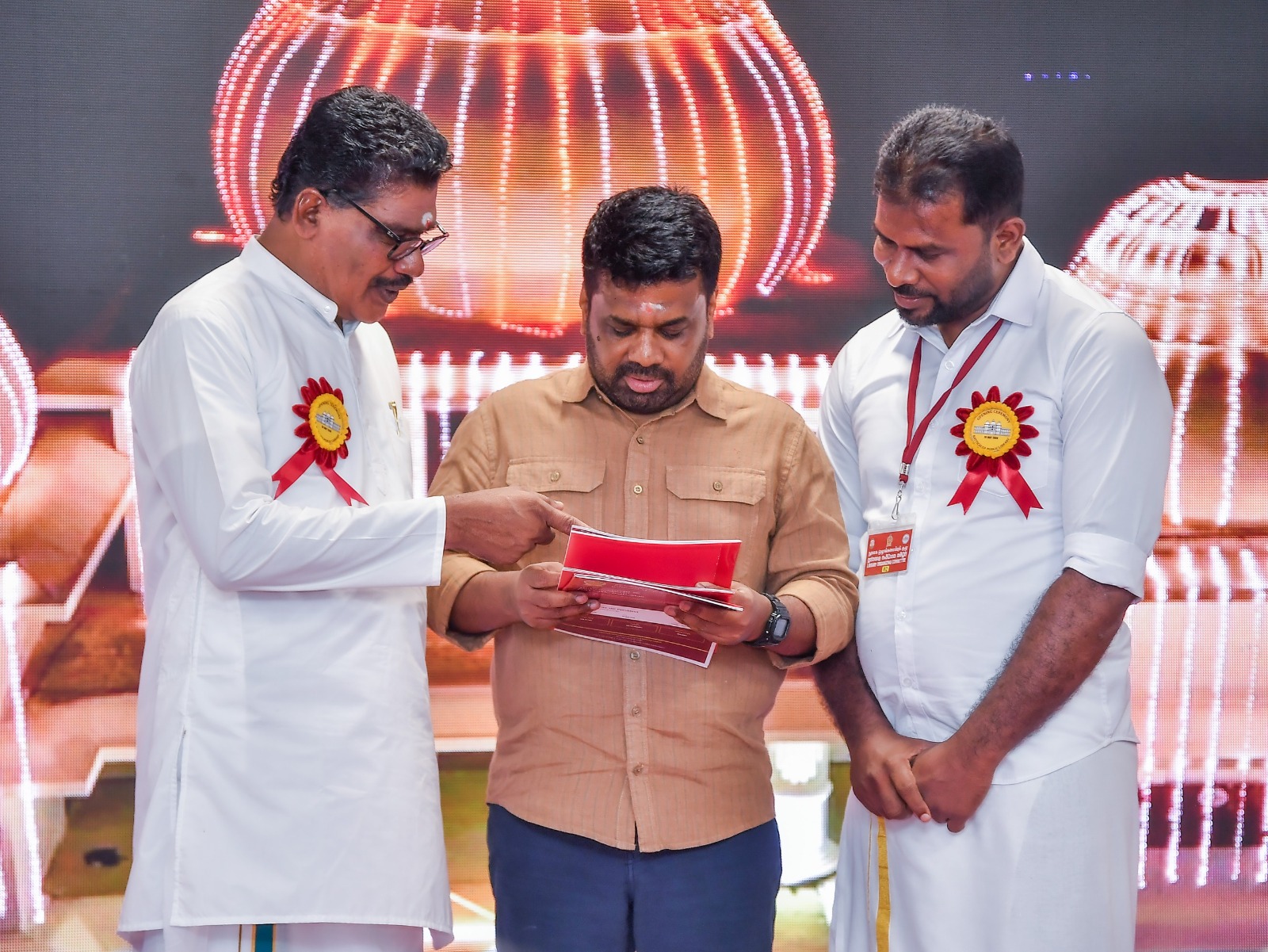 போதைப்பொருள் பேரழிவைத் தோற்கடிப்பதற்கு சட்டங்கள் மேலும் வலுப்படுத்தப்படும்! -மட்டக்களப்பு மாவட்ட “முழுநாடுமே ஒன்றாக”நிகழ்வில் ஜனாதிபதி