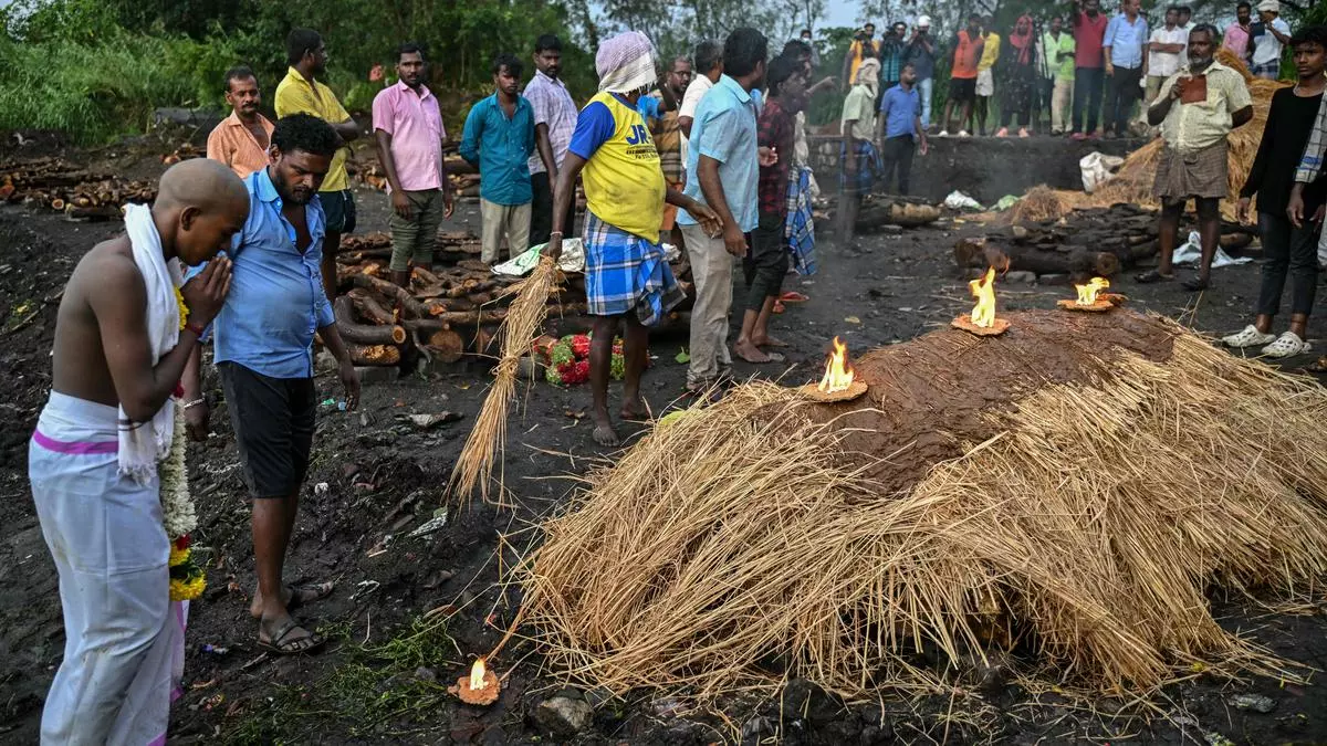 கள்ளக்குறிச்சி கள்ளச்சாராயம் – உயிரிழந்தோர் எண்ணிக்கை 51ஆக உயர்வு !